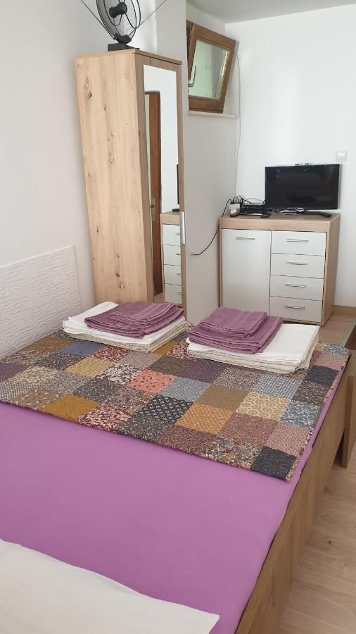 Apartmani Dea Jadranovo Ngoại thất bức ảnh
