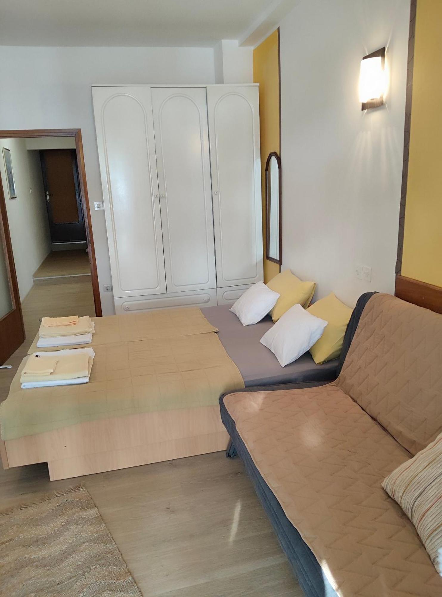 Apartmani Dea Jadranovo Ngoại thất bức ảnh